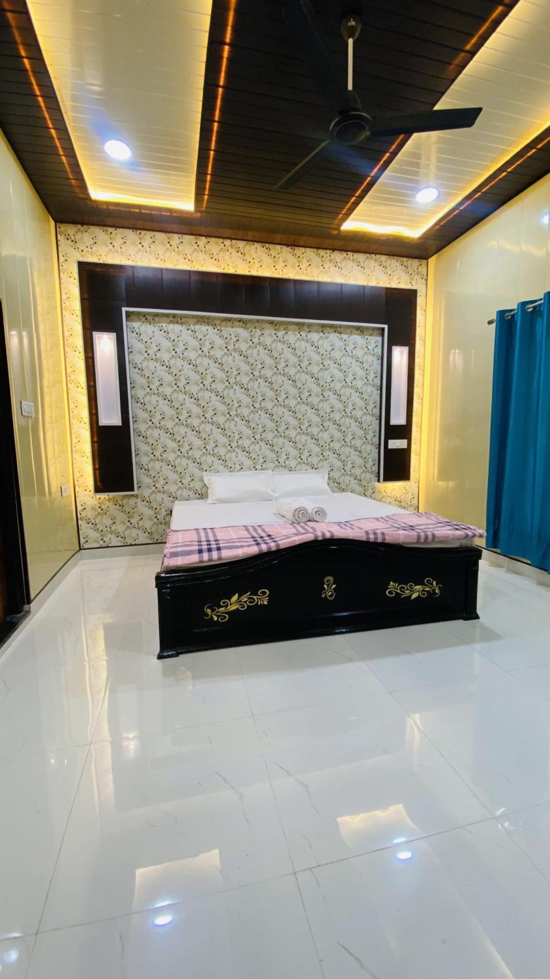 Mandir Saket Bhawan Hotel Ayodhya Exterior photo